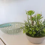 Oasis In By Lovelystay *