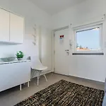 Апартаменты Oasis In By Lovelystay
