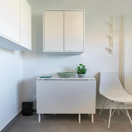 Oasis In By Lovelystay